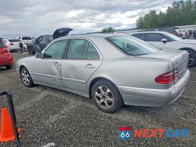 Drugie zdjęcie samochodu z przodu: 2002 MERCEDES-BENZ E 320 VIN:WDBJF65J82B477322 - miniatura