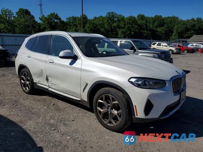 Czwarte zdjęcie samochodu z boku: 2022 BMW X3 XDRIVE30I VIN:5UX53DP04N9L84229 - miniatura