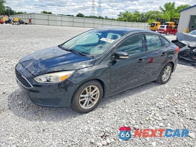 2015 FORD FOCUS SE 1FADP3F26FL355484 - główne zdjęcie licytacji z USA - miniatura