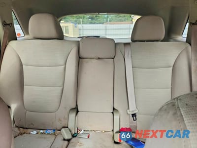 Zdjęcie 10 z 13 samochodu: 2015 KIA SORENTO LX VIN:5XYKTDA77FG653771 - miniatura