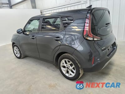 Drugie zdjęcie samochodu z przodu: 2025 KIA SOUL LX VIN:KNDJ23AU8S7245589 - miniatura
