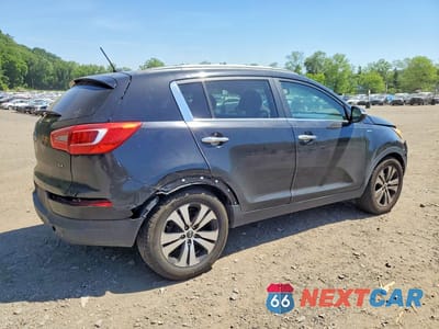 Trzecie zdjęcie samochodu z tyłu: 2012 KIA SPORTAGE EX VIN:KNDPCCA2XC7216697 - miniatura