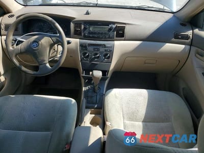 Zdjęcie 8 z 12 samochodu: 2008 TOYOTA COROLLA CE VIN:1NXBR32E98Z958241 - miniatura