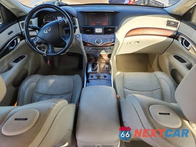 Zdjęcie 8 z 13 samochodu: 2015 INFINITI Q70 3.7 VIN:JN1BY1AR3FM561253 - miniatura
