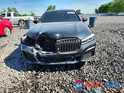 Piąte zdjęcie samochodu w środku: 2020 BMW 740 XI VIN:WBA7T4C06LGF97157 - miniatura