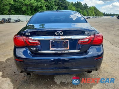 Zdjęcie 6 z 12 samochodu: 2019 INFINITI Q70 3.7 LUXE VIN:JN1BY1AR8KM585588 - miniatura