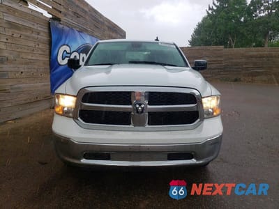 Piąte zdjęcie samochodu w środku: 2023 RAM 1500 CLASSIC SLT VIN:3C6RR7LG0PG661216 - miniatura