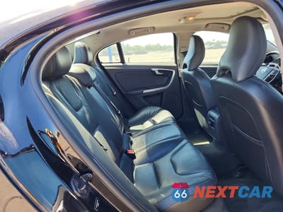 Zdjęcie 10 z 12 samochodu: 2013 VOLVO S60 T5 VIN:YV1612FS9D2186749 - miniatura