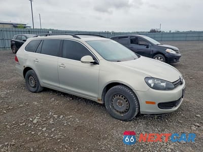 Czwarte zdjęcie samochodu z boku: 2011 VOLKSWAGEN JETTA S VIN:3VWPX7AJ4BM606876 - miniatura