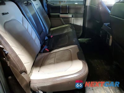 Zdjęcie 10 z 13 samochodu: 2019 FORD F350 SUPER DUTY VIN:1FT8W3BT6KED20908 - miniatura