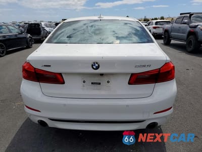 Zdjęcie 6 z 12 samochodu: 2020 BMW 530 XI VIN:WBAJR7C02LCE53747 - miniatura