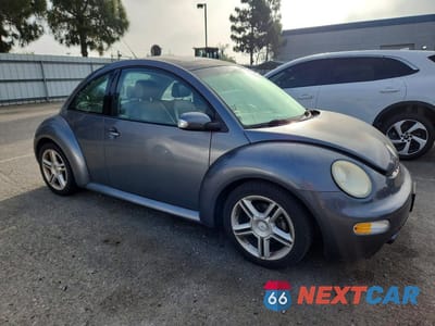 Czwarte zdjęcie samochodu z boku: 2004 VOLKSWAGEN NEW BEETLE GLS VIN:3VWCD31C04M411670 - miniatura