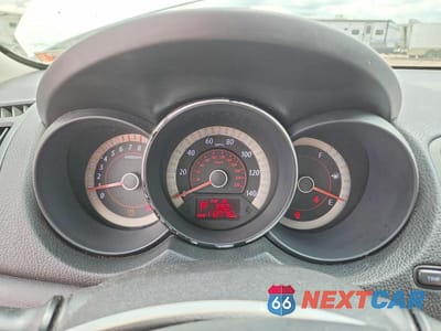 Zdjęcie 9 z 12 samochodu: 2013 KIA FORTE LX VIN:KNAFT4A20D5690654 - miniatura
