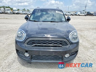 Piąte zdjęcie samochodu w środku: 2017 MINI COOPER S COUNTRYMAN VIN:WMZYT3C3XH3B66170 - miniatura