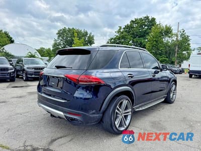 Czwarte zdjęcie samochodu z boku: 2022 MERCEDES-BENZ GLE 350 VIN:4JGFB4JB3NA745902 - miniatura