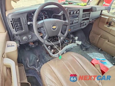 Zdjęcie 8 z 14 samochodu: 2016 CHEVROLET EXPRESS REFRIGERATED BOX TRUCK VIN:1GB6GUCG0G1123070 - miniatura
