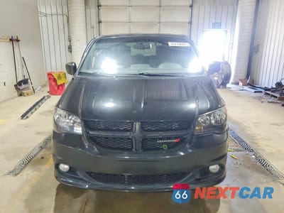 Piąte zdjęcie samochodu w środku: 2016 DODGE GRAND CARAVAN SXT VIN:2C4RDGCG1GR358124 - miniatura