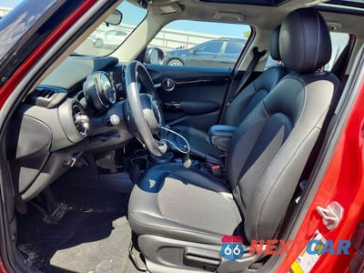 Zdjęcie 7 z 12 samochodu: 2021 MINI COOPER VIN:WMWXU7C00M2N01548 - miniatura