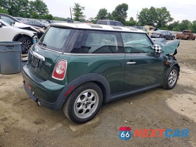 Trzecie zdjęcie samochodu z tyłu: 2013 MINI COOPER VIN:WMWSU3C54DT549675 - miniatura