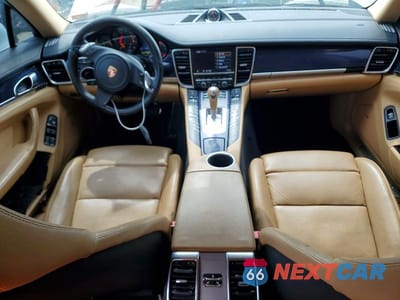 Zdjęcie 8 z 12 samochodu: 2013 PORSCHE PANAMERA 2 VIN:WP0AA2A78DL016816 - miniatura