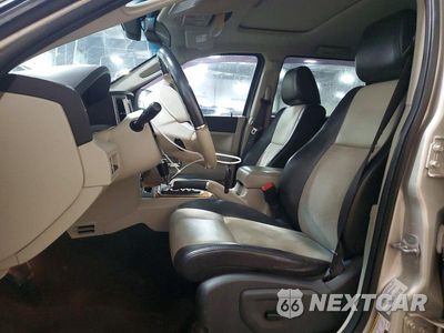 Zdjęcie 7 z 13 samochodu: 2010 JEEP GRAND CHEROKEE LIMITED VIN:1J4RR5GT7AC150322 - miniatura