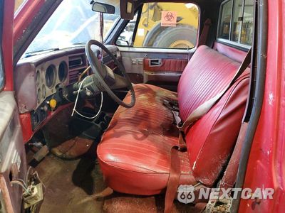 Zdjęcie 8 z 13 samochodu: 1985 CHEVROLET C10 VIN:1GCDC14H5FJ122127 - miniatura