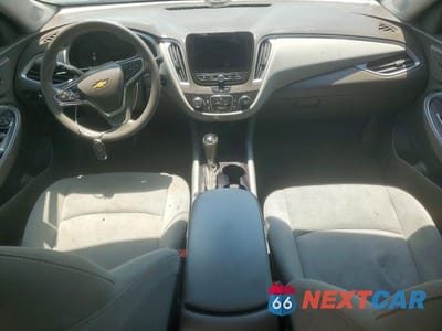 Zdjęcie 8 z 12 samochodu: 2019 CHEVROLET MALIBU LS VIN:1G1ZB5ST3KF201048 - miniatura