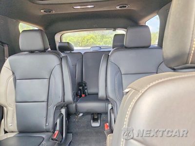 Zdjęcie 10 z 13 samochodu: 2023 CHEVROLET TRAVERSE LT VIN:1GNEVHKWXPJ293912 - miniatura