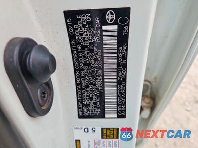 Zdjęcie 12 z 12 samochodu: 2015 TOYOTA PRIUS V THREE VIN:JTDZN3EU4FJ028280 - miniatura