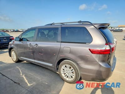 Drugie zdjęcie samochodu z przodu: 2017 TOYOTA SIENNA XLE 8-PASSENGER VIN:5TDYZ3DCXHS838611 - miniatura