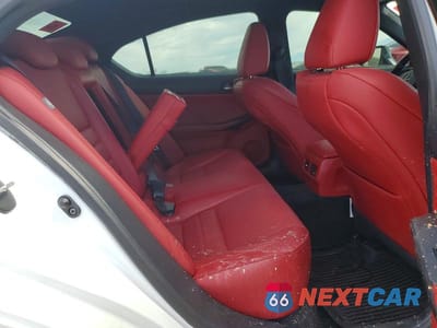 Zdjęcie 10 z 12 samochodu: 2023 LEXUS IS 350 F SPORT VIN:JTHGZ1B28P5059303 - miniatura