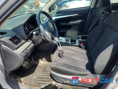 Zdjęcie 7 z 13 samochodu: 2013 SUBARU OUTBACK 2.5I PREMIUM VIN:4S4BRCGC3D3208762 - miniatura