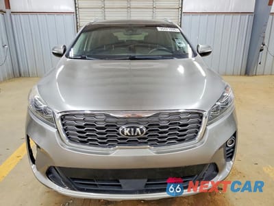 Piąte zdjęcie samochodu w środku: 2019 KIA SORENTO EX V6 VIN:5XYPH4A58KG441462 - miniatura