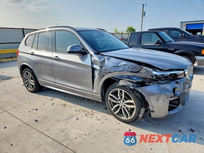 Czwarte zdjęcie samochodu z boku: 2017 BMW X3 XDRIVE35I VIN:5UXWX7C59H0S19927 - miniatura