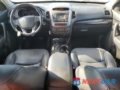 Zdjęcie 8 z 13 samochodu: 2014 KIA SORENTO EX VIN:5XYKUDA71EG537865 - miniatura