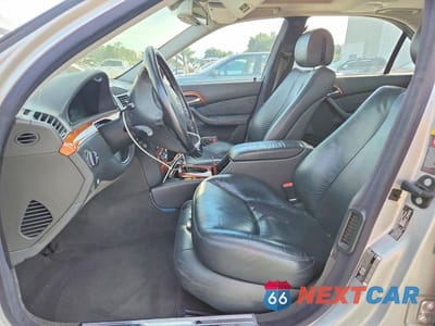 Zdjęcie 7 z 13 samochodu: 2004 MERCEDES-BENZ S 430 VIN:WDBNG70J24A387880 - miniatura