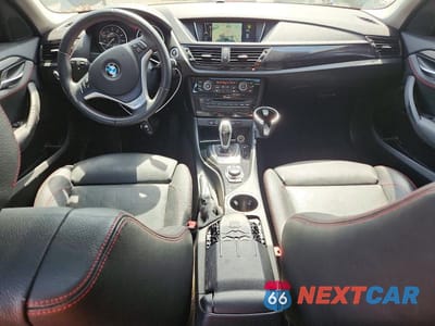 Zdjęcie 8 z 13 samochodu: 2013 BMW X1 SDRIVE28I VIN:WBAVM1C50DVW46474 - miniatura