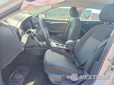 Zdjęcie 7 z 13 samochodu: 2025 VOLKSWAGEN JETTA S VIN:3VW5X7BU1SM024640 - miniatura