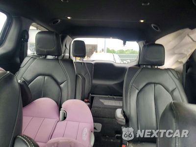 Zdjęcie 10 z 13 samochodu: 2019 CHRYSLER PACIFICA TOURING L VIN:2C4RC1BG0KR629099 - miniatura