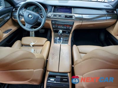Zdjęcie 8 z 12 samochodu: 2014 BMW 750 LXI VIN:WBAYF8C56ED652965 - miniatura