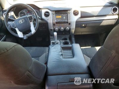 Zdjęcie 8 z 12 samochodu: 2017 TOYOTA TUNDRA SR5 VIN:5TFUY5F14HX617945 - miniatura
