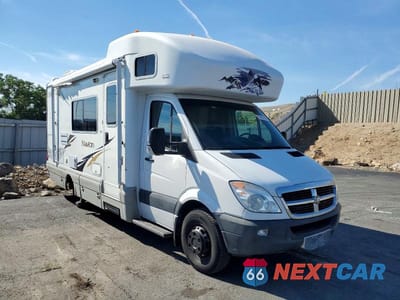 2008 DODGE SPRINTER 3500 WDXPF445379341336 - główne zdjęcie licytacji z USA - miniatura