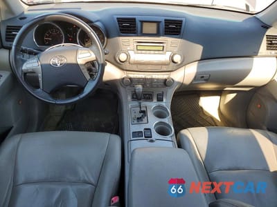 Zdjęcie 8 z 13 samochodu: 2008 TOYOTA HIGHLANDER SPORT VIN:JTEDS43A882054603 - miniatura