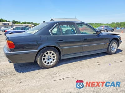 Trzecie zdjęcie samochodu z tyłu: 2000 BMW 740 I AUTOMATIC VIN:WBAGG8349YDN78493 - miniatura