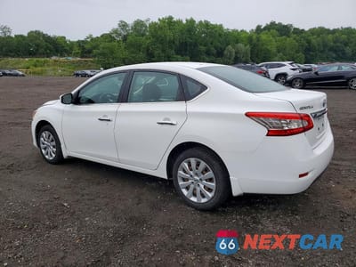 Drugie zdjęcie samochodu z przodu: 2015 NISSAN SENTRA S VIN:3N1AB7AP4FY377970 - miniatura