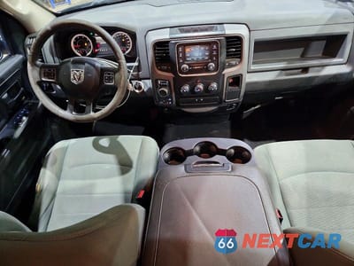 Zdjęcie 8 z 13 samochodu: 2016 RAM 1500 ST VIN:1C6RR7FT8GS134137 - miniatura