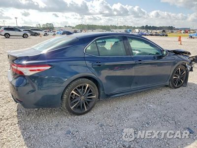 Trzecie zdjęcie samochodu z tyłu: 2020 TOYOTA CAMRY XSE VIN:4T1K61AKXLU982691 - miniatura