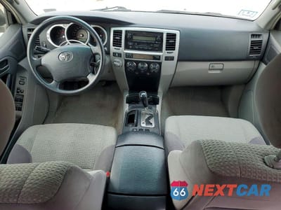 Zdjęcie 8 z 13 samochodu: 2005 TOYOTA 4RUNNER SR5 VIN:JTEBU14R950057246 - miniatura