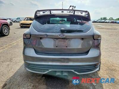 Zdjęcie 6 z 13 samochodu: 2016 FORD FOCUS ST VIN:1FADP3L97GL206942 - miniatura
