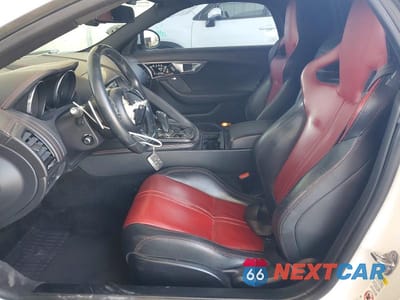 Zdjęcie 7 z 13 samochodu: 2016 JAGUAR F-TYPE R VIN:SAJWJ6HL6GMK34429 - miniatura